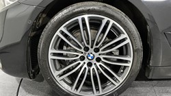 2020 (20) BMW 5 SERIES 520d MHT M Sport 4dr Auto 3137793