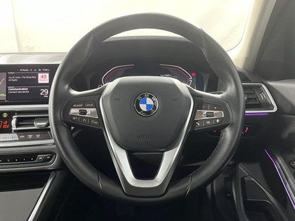 2021 (71) BMW 3 SERIES 318i SE Pro 4dr Step Auto