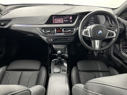 2021 (21) BMW 1 SERIES 118i M Sport 5dr