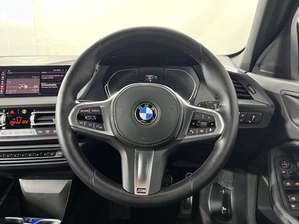 2021 (21) BMW 1 SERIES 118i M Sport 5dr