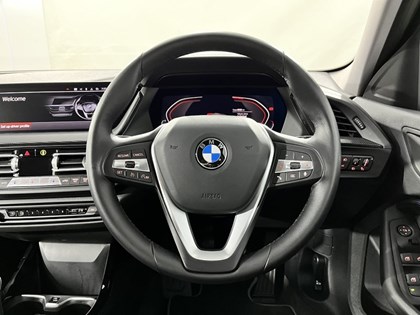 2023 (23) BMW 1 SERIES 118i [136] Sport 5dr [Live Cockpit Professional]