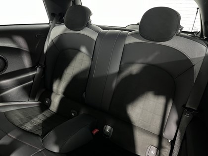 2023 (23) MINI HATCHBACK 2.0 Cooper S Sport Premium 3dr Auto