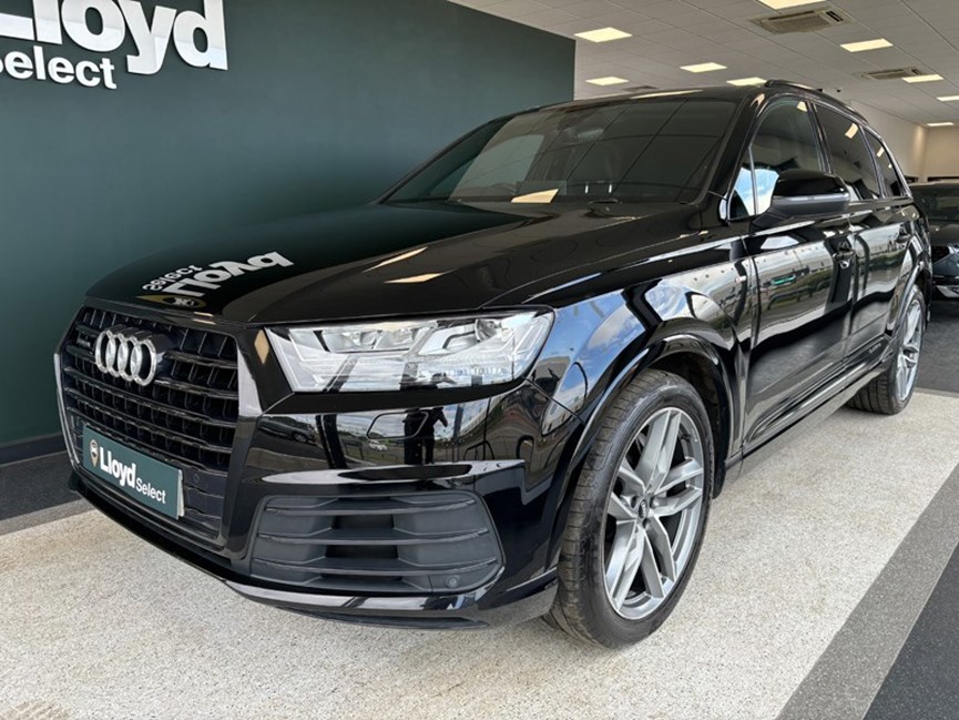 2019 (68) AUDI Q7 50 TDI Quattro S Line 5dr Tiptronic