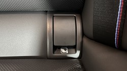 2025 (25) BMW 5 SERIES 520i M Sport Pro 4dr Auto 4687591