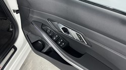 2021 (21) BMW 3 SERIES 320d MHT M Sport 4dr Step Auto 4550108