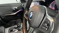 2021 (21) BMW 3 SERIES 320d MHT M Sport 4dr Step Auto 4550110