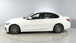2021 (21) BMW 3 SERIES 320d MHT M Sport 4dr Step Auto 4550136