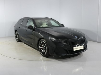 2025 (75) BMW 5 SERIES 550e xDrive M Sport Pro 5dr Auto