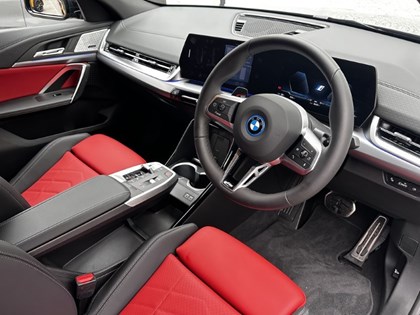 2024 (24) BMW iX2 230kW xDrive30 M Sport 65kWh 5dr Auto [Tech PLUS]