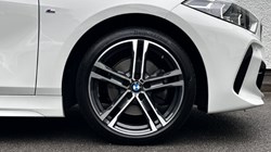 2022 (22) BMW 1 SERIES 118i [136] M Sport 5dr Step Auto 3197372