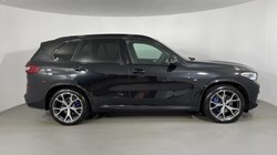 2022 (72) BMW X5 xDrive30d MHT M Sport 5dr Auto 3185790