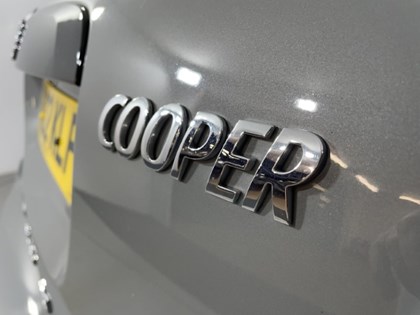 2022 (22) MINI COUNTRYMAN 1.5 Cooper Classic 5dr Auto