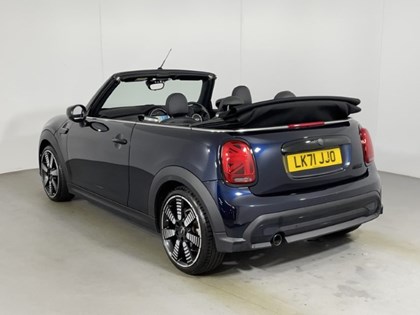 2021 (71) MINI CONVERTIBLE 1.5 Cooper Exclusive 2dr Auto