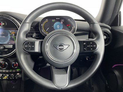 2022 (72) MINI HATCHBACK 135kW Cooper S Level 2 33kWh 3dr Auto