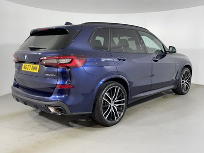 2023 (23) BMW X5 xDrive30d MHT M Sport 5dr Auto