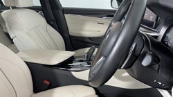 2022 (22) BMW 5 SERIES 520d xDrive MHT M Sport 4dr Step Auto [Tec/Pro Pk] 3249750