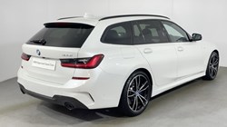 2020 (69) BMW 3 SERIES 320i M Sport 5dr Step Auto 3262479