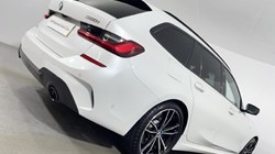 2020 (69) BMW 3 SERIES 320i M Sport 5dr Step Auto 3262467