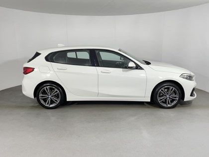 2020 (20) BMW 1 SERIES 118i Sport 5dr