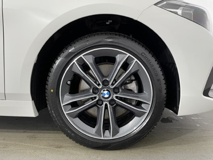 2020 (20) BMW 1 SERIES 118i Sport 5dr