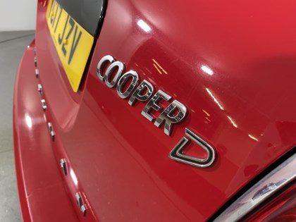 2017 (17) MINI COUNTRYMAN 2.0 Cooper D 5dr Auto