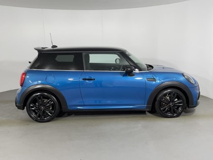 2022 (22) MINI HATCHBACK 1.5 Cooper Sport 3dr Auto