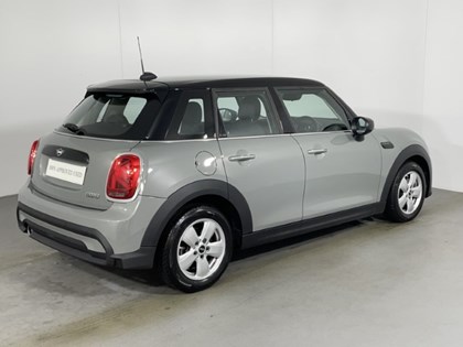 2022 (22) MINI HATCHBACK 1.5 Cooper Classic 5dr