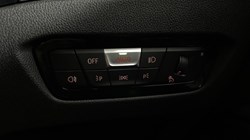 2025 (75) BMW 3 SERIES 330e 22.3 kWh M Sport 4dr Step Auto 4697090