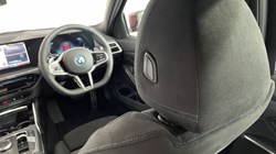 2025 (75) BMW 3 SERIES 330e 22.3 kWh M Sport 4dr Step Auto 4697133