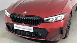 2025 (75) BMW 3 SERIES 330e 22.3 kWh M Sport 4dr Step Auto 4697192