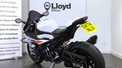 2024 (74) S 1000 RR Sport with M Pack 5033247
