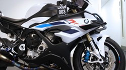 2024 (74) S 1000 RR Sport with M Pack 5033267