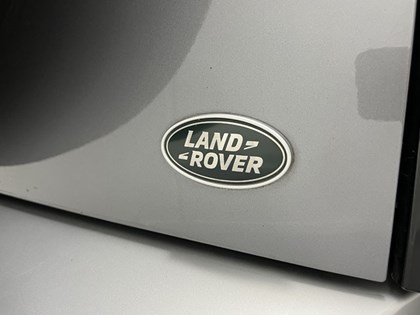 2021 (21) LAND ROVER DEFENDER 3.0 D300 HSE 110 5dr Auto [6 Seat]