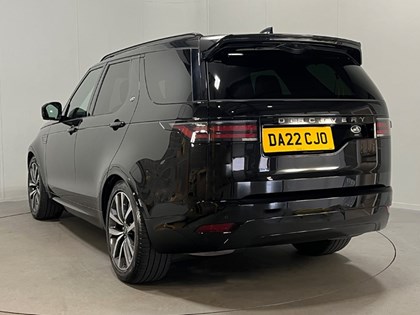 2022 (22) LAND ROVER DISCOVERY 3.0 D300 R-Dynamic SE 5dr Auto