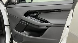 2025 (74) LAND ROVER RANGE ROVER EVOQUE 2.0 D200 Dynamic SE 5dr Auto 5014216