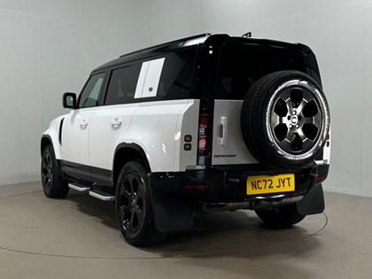 2022 (72) LAND ROVER DEFENDER 3.0 D250 X-Dynamic S 110 5dr Auto