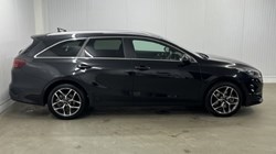 2023 (23) KIA CEED 1.5T GDi ISG 3 5dr 3029820