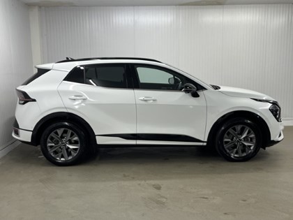 2023 (73) KIA SPORTAGE 1.6T GDi HEV GT-Line S 5dr Auto