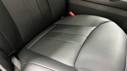 LAND ROVER RANGE ROVER 3.0 D300 HSE 4dr Auto 4724507