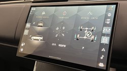 LAND ROVER RANGE ROVER 3.0 D300 HSE 4dr Auto 4724516