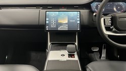 LAND ROVER RANGE ROVER 3.0 D300 HSE 4dr Auto 4724500